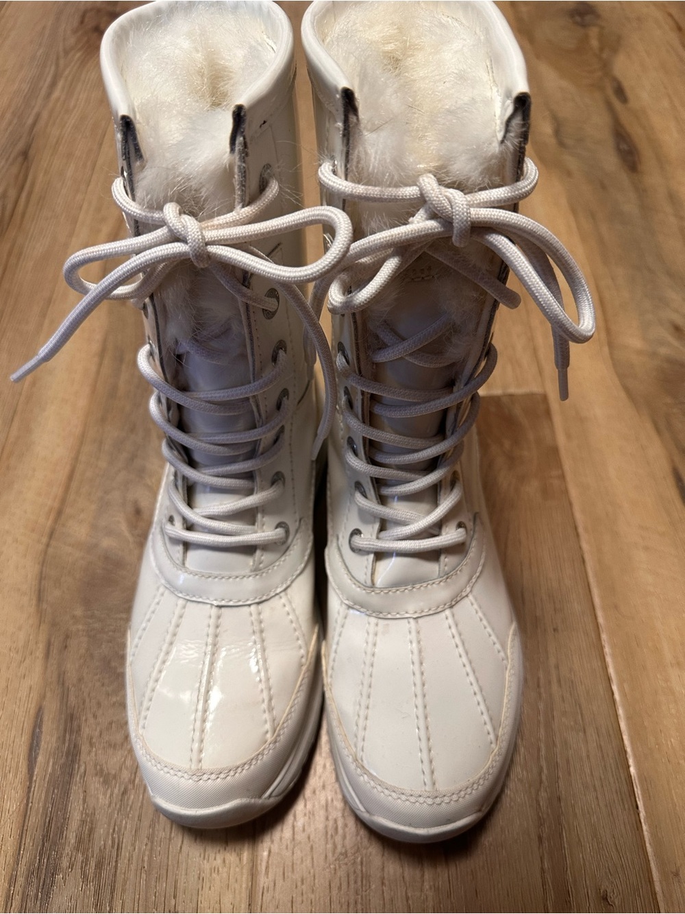UGG Adirondack Boot III Patent White Women's Winter  Boots 7